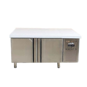 Tủ Mát Bàn Chặt GoldCool 1.5M